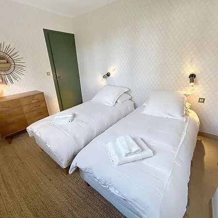 Casa de Férias Maison D'exception à 80m De La Avec Accès Direct, Proche Commerces, Terrasse, Bbq, Wifi Inclus - Fr-1-361-375 Jullouville-les-Pins