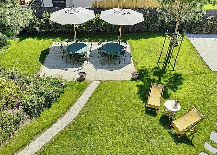 Casa vacanze Maison D'exception à 80m De La Avec Accès Direct, Proche Commerces, Terrasse, Bbq, Wifi Inclus - Fr-1-361-375