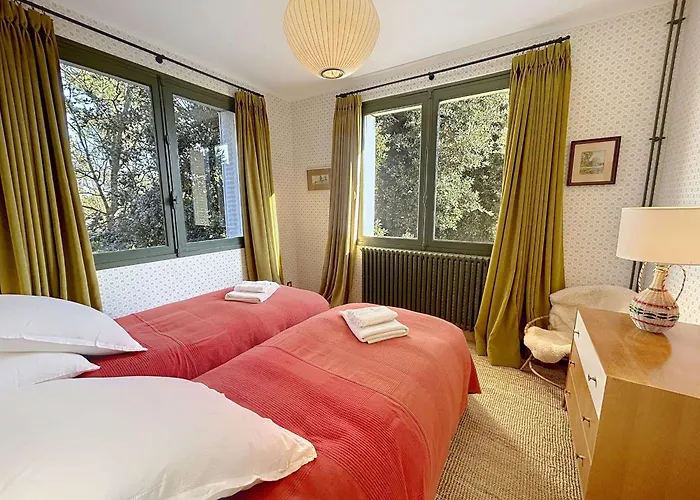 Casa vacanze Maison D'exception à 80m De La Avec Accès Direct, Proche Commerces, Terrasse, Bbq, Wifi Inclus - Fr-1-361-375 Jullouville-les-Pins